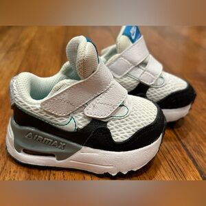 Nike Kids Air Max White Black and Gray Sneakers